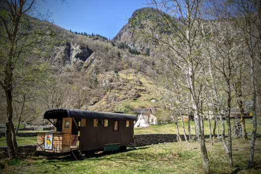 Bauwagen Baumeisli im Calancatal (Foto: © David Riedener) Bauwagen Baumeisli im Calancatal