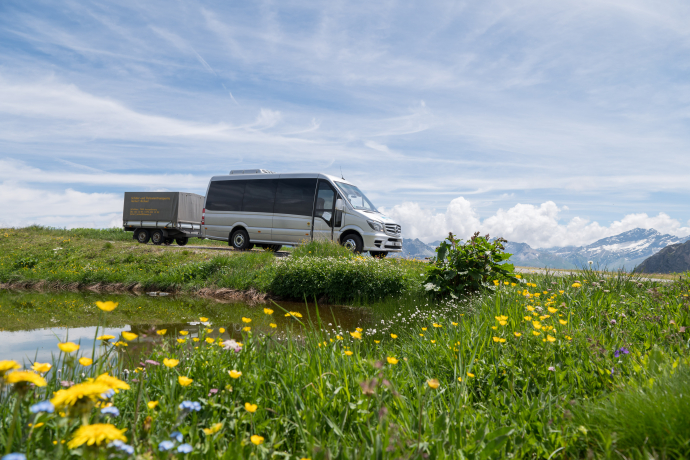 Bus Alpin Beverin (Foto: © Reiner Schilling) Bus Alpin Beverin (Foto: © Reiner Schilling)