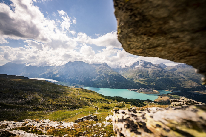 Silsersee im Oberengadin (Foto: © Marco Hartmann) Silsersee im Oberengadin