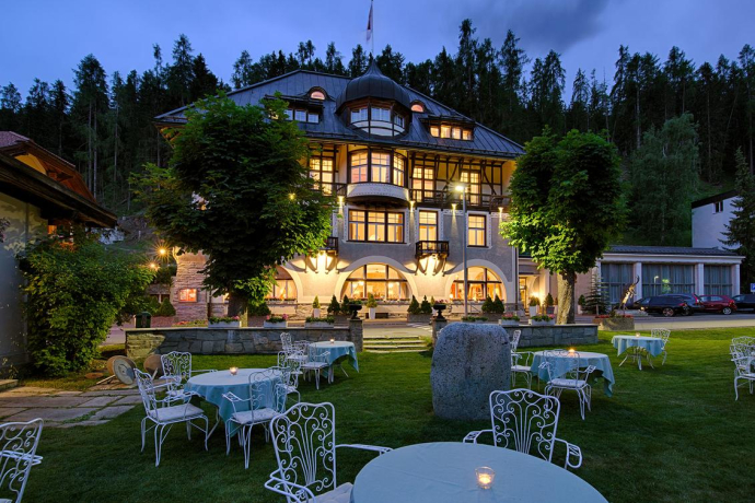 Hotel Villa Post in Vulpera (Foto: © nuribusquets.com) Hotel Villa Post in Vulpera