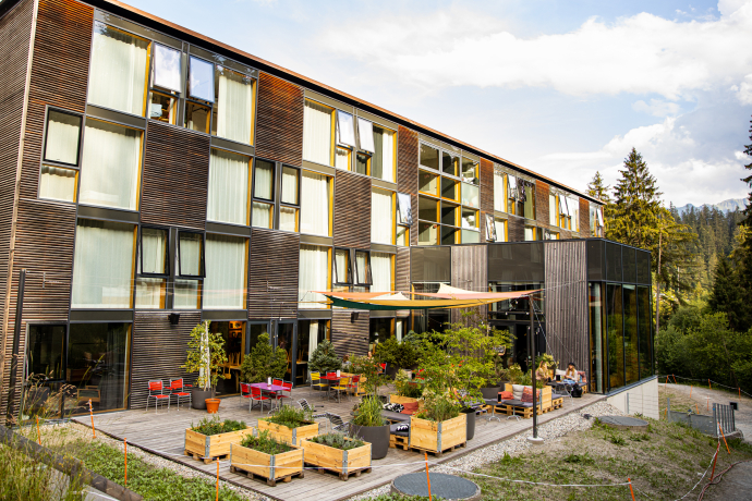 Riders Hotel in Laax (Foto: © Flims Laax Falera / Frank van Hulst) Riders Hotel in Laax