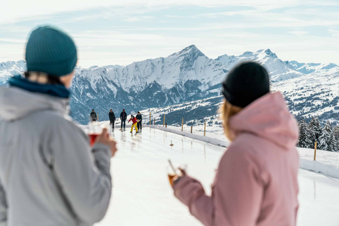 Natureisfeld Alp Raguta (Foto: © Schweiz Tourismus, Andre Meier) Natureisfeld Alp Raguta (Foto: © Schweiz Tourismus, Andre Meier)