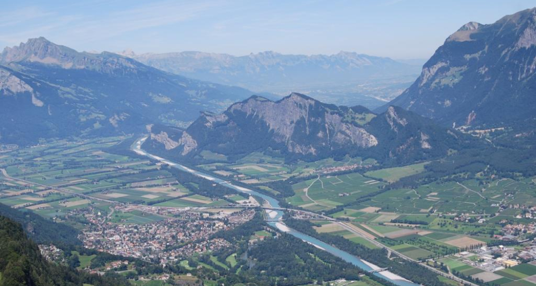 Aussicht vom Pizalun Aussicht vom Pizalun