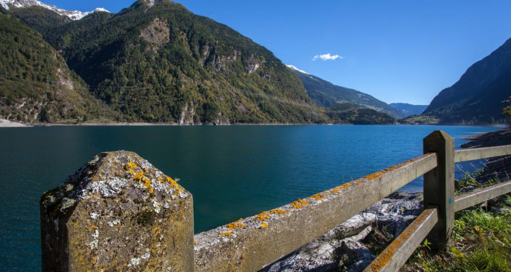 Lago di Poschiavo Lago di Poschiavo