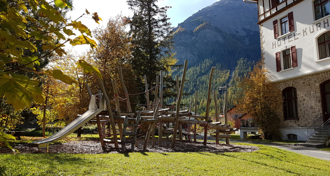 Spielplatz beim Kurhaus Bergün (oua_45021217_image) Spielplatz beim Kurhaus Bergün (oua_45021217_image)
