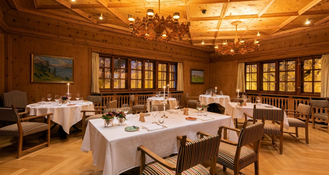 Hotel Waldhaus - Arvenstube (oua_50265210_image) Hotel Waldhaus - Arvenstube (oua_50265210_image)