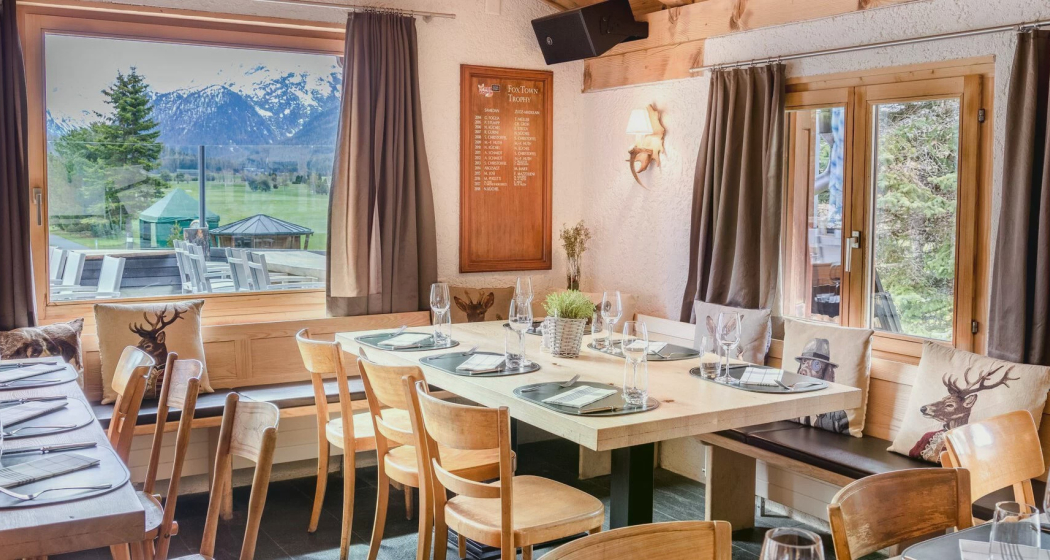 Golfrestaurant Samedan Sommer (oua_604430700_image) Golfrestaurant Samedan Sommer (oua_604430700_image)