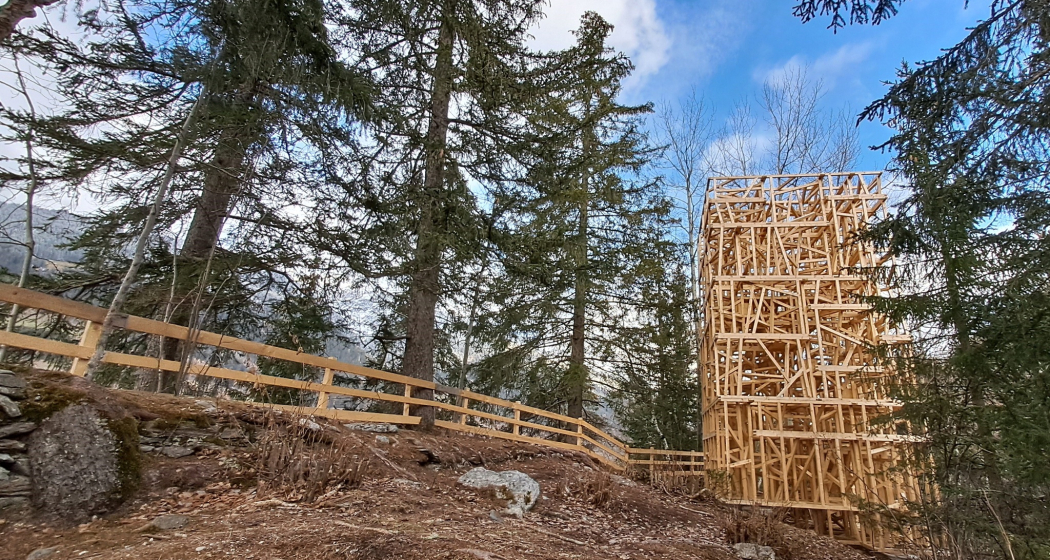 begehbarer Holzturm begehbarer Holzturm