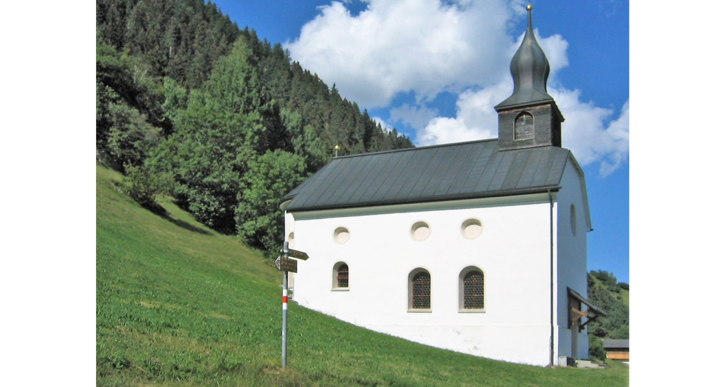 Das Foto zeigt die Kapelle Muttergottes von Lourdes Das Foto zeigt die Kapelle Muttergottes von Lourdes