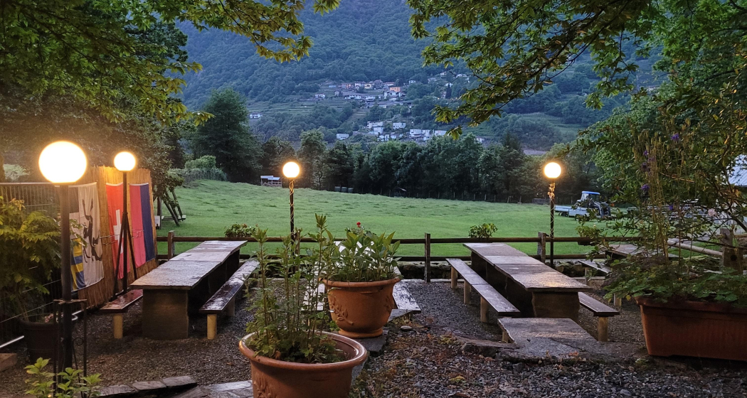 Grotto Gardelina (oua_80841606_image) Grotto Gardelina (oua_80841606_image)