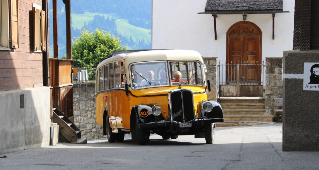 Nostalgiepostauto-Fahrten von Tschiertschen zur Alp Farur und nach Molinis (gdl_819661991_image) Nostalgiepostauto-Fahrten von Tschiertschen zur Alp Farur und nach Molinis (gdl_819661991_image)