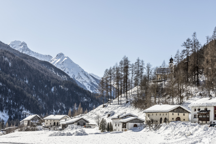 Tschlin – Alp Tea – Martina (oua_33333850_image) Tschlin – Alp Tea – Martina (oua_33333850_image)