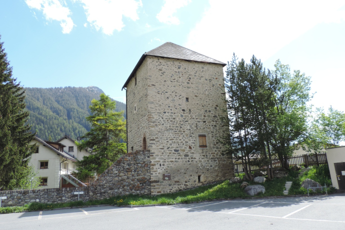 Morenturm Zernez Morenturm Zernez